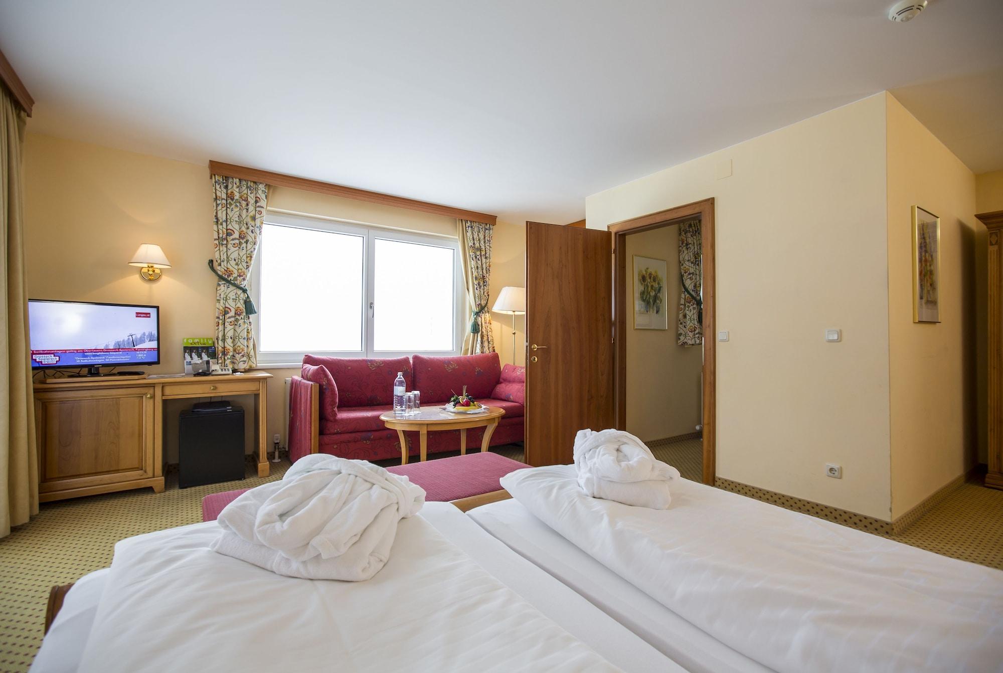 Falkensteiner Aktiv & Familienhotel Cristallo Superior Katschberghöhe Exteriör bild